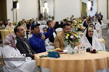 جشن بزرگ ازدواج دانشجویی